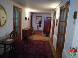 casa-tip-duplex-garaj-doua-fronturi-stradale-zona-bulevardul-victoriei-16